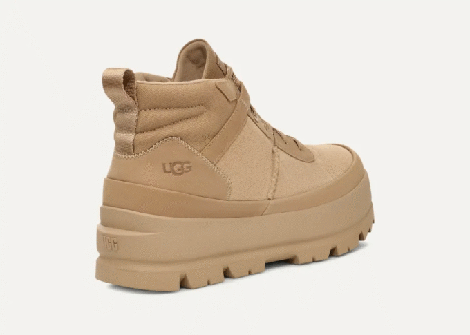 De UGG Lug Chukka