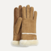 Handschoen met schapenvachtnaad