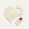 Skylar en UGG Beanie