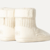 Skylar en UGG Beanie